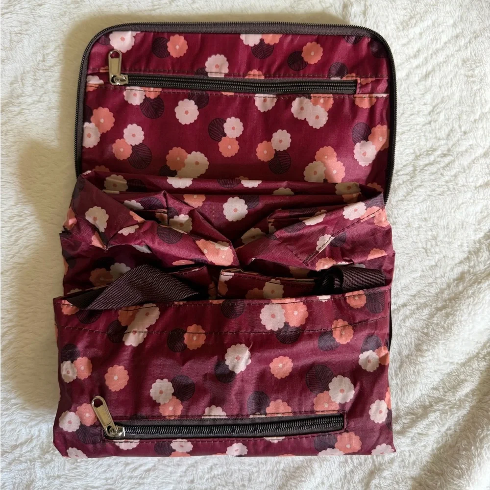 Foldable Floral Tote Bag in Burgundy - Women Bags - Picture 6 of 9